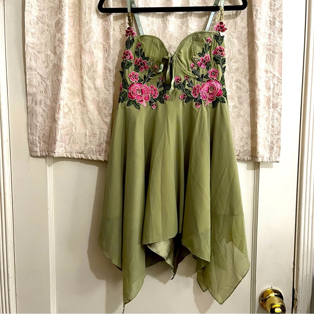 Current Mood Floral Green Mini Dress